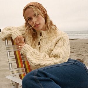 Doen Cardiff Cable Knit Cream Sweater